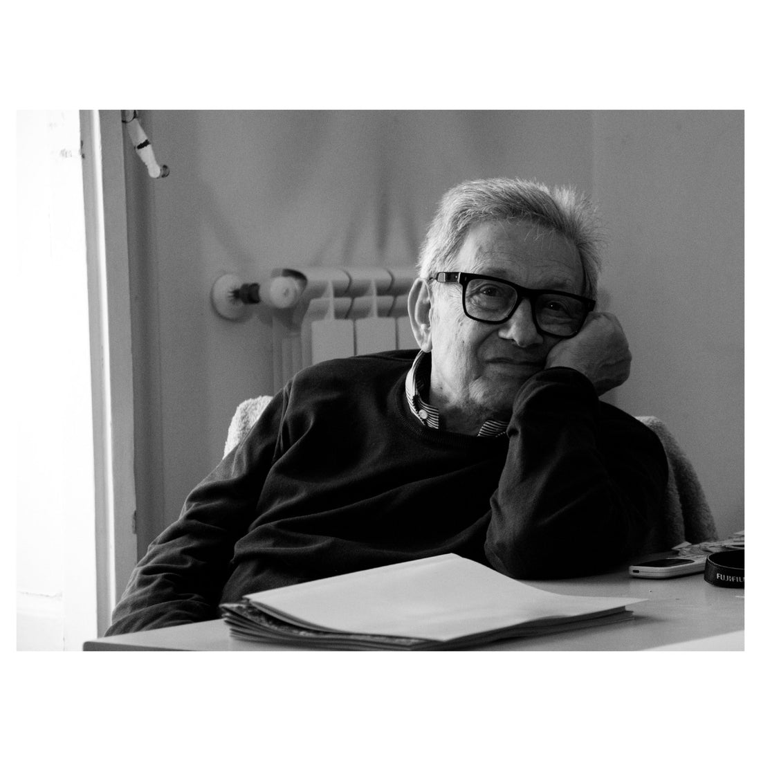 “UNA STORIA CUCITA SUL FURTO DELLA LUCE”